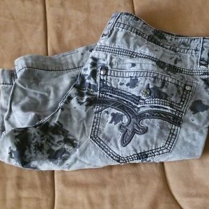 Men's Rock Revival shorts